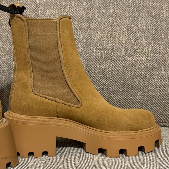 NWT Zara Brown 2” Stylish Platform Boots Shoes Womens Size 5 - Picture 1 of 15